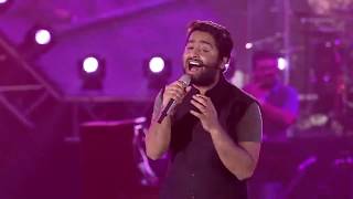 Janam Janam  Dilwale  Arijit Singh Live MTV India Tour [upl. by Arammat]