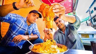 Street Food in Karachi Pakistan  GIANT BONE MARROW BIRYANI  Ultimate Pakistani Street Food [upl. by Einahpad562]