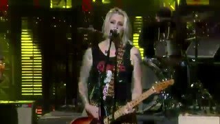 Brody Dalle ★ Dont Mess With Me Live [upl. by Swartz]